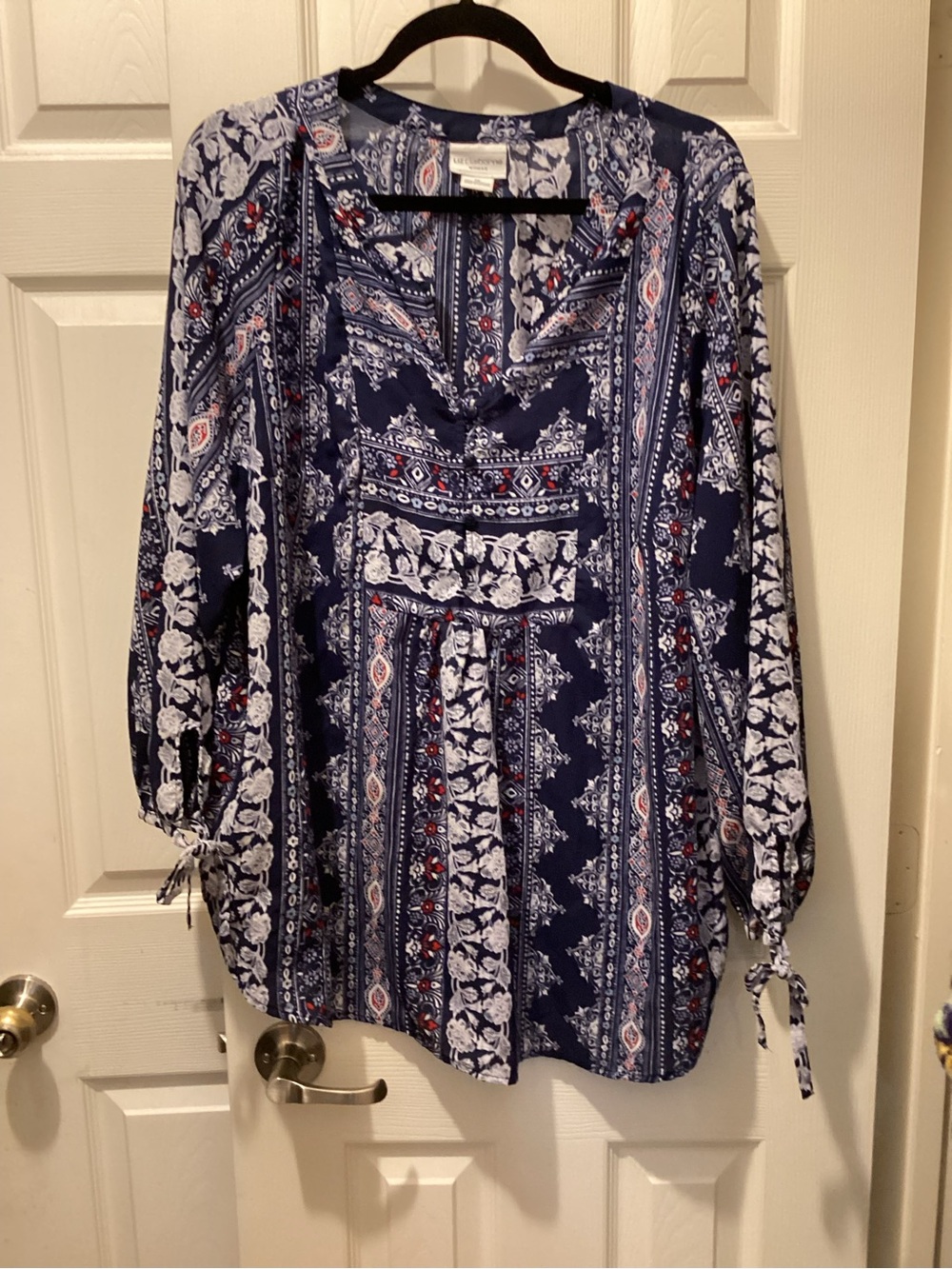 Liz Claiborne Navy Floral-Print Boho Tunic
